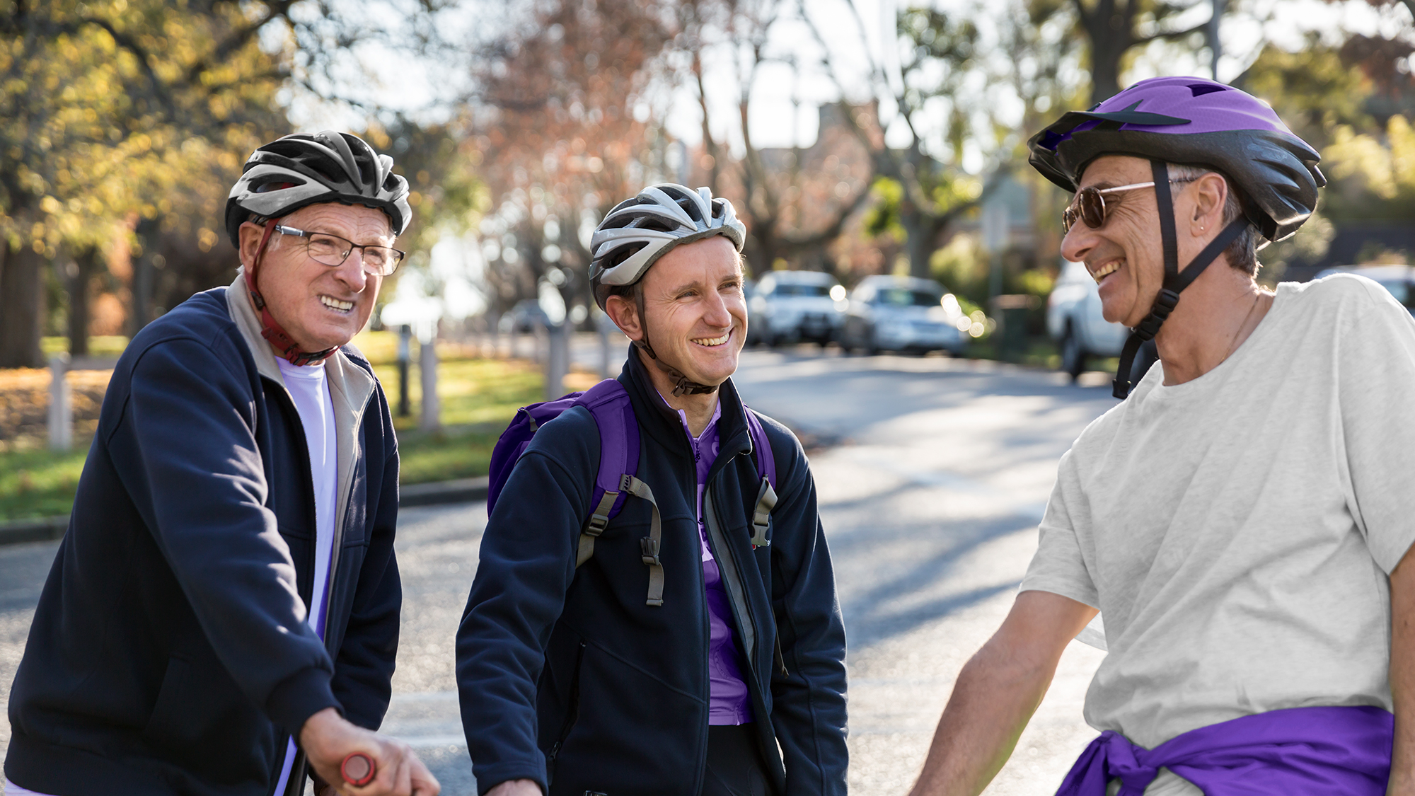 Stay active with your friends when wearing hearing aids