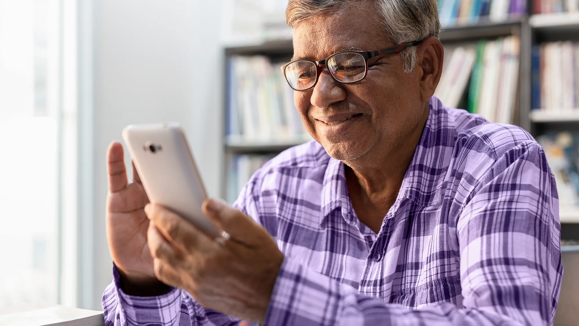 Embrace the benefits of wearing hearing aids during videocalls, ensuring effortless communication and understanding with family, friends, and colleagues.