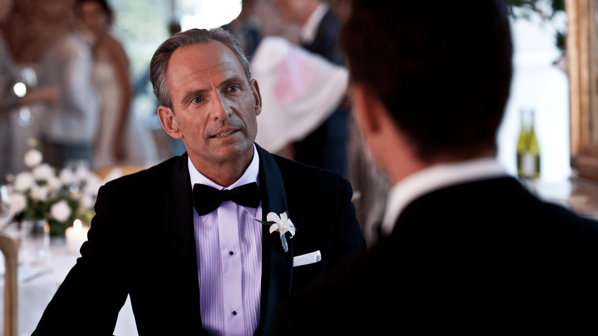 Modern hearing aids during your wedding day can help you hearing better