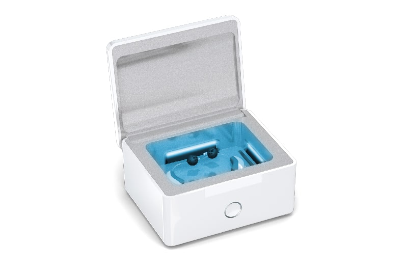 Hearing aid drying station