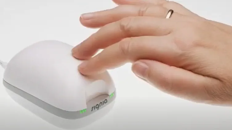 How to find the serial number on a Motion Charge&Go hearing aid