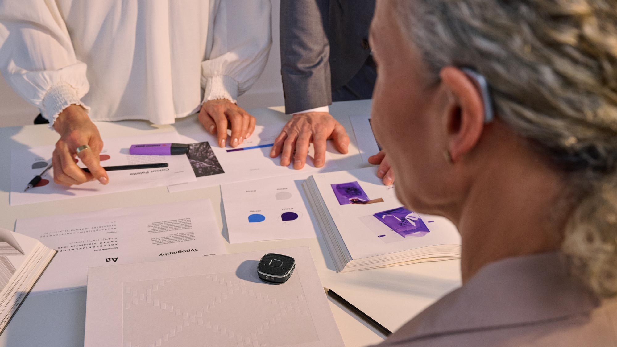 Woman wearing Widex hearing aids