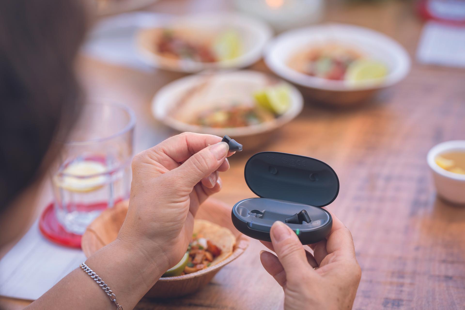 rexton reach cic hearing aids