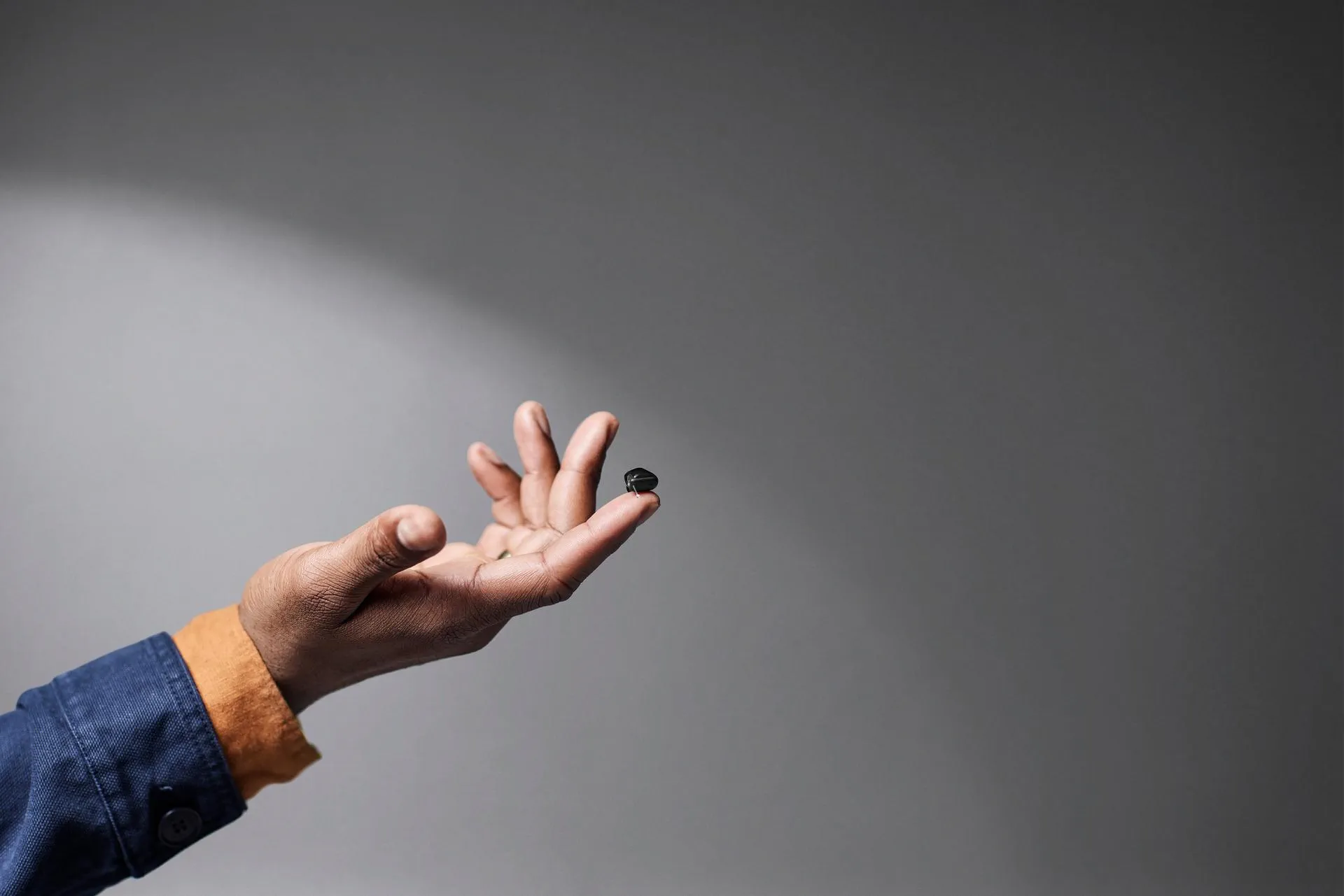 signia insio charge & go IX small and discreet hearing aids
